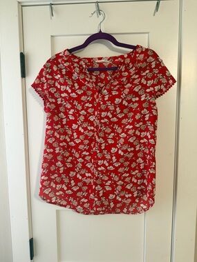 fun 2 fun Red Floral Button-Front Blouse